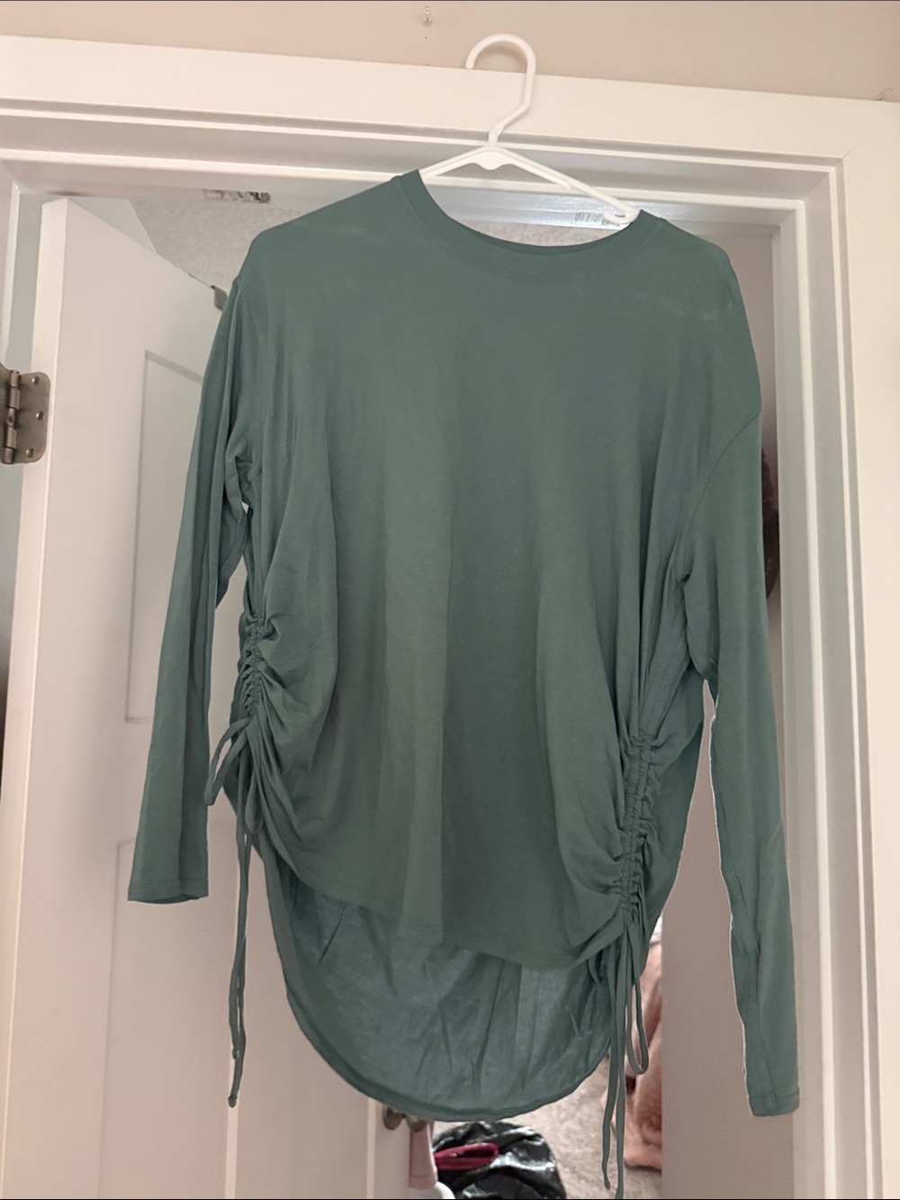 Lululemon Women's Long Sleeve Ruched Side Top - Sage Green